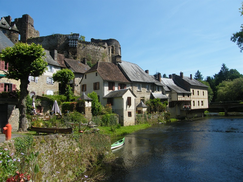 Ségur-le-Château
