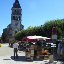 markt in thiviers